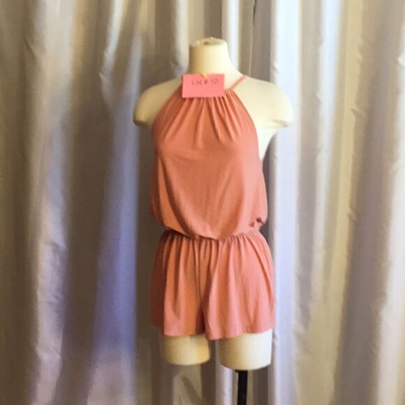 NWOT shorts jumpsuit in size small by SWEET RAIN in light tangerine color - Picture 2 of 11